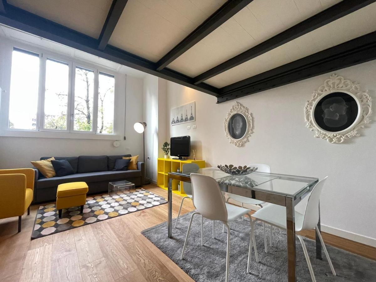 Apartament Navigli Design Loft - 7 Stops From Duomo, Ac, Netflix Mediolan Zewnętrze zdjęcie